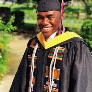 Meet your Posher, Devin